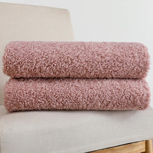 Kate Aurora Ultra Lux Oversized & Heavyweight Regency Accent Throw Blanket - 50" x 70" - Rose
