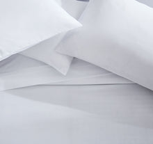 Kate Aurora Scarlet Supreme Soft Brushed Microfiber 6 Piece Sheet Set , White - Queen