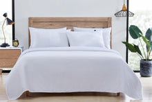 Kate Aurora Scarlet Supreme Soft Brushed Microfiber 6 Piece Sheet Set , White - Queen