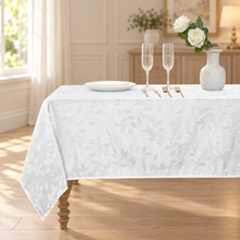 White tablecloth, jacquard corner lifestyle